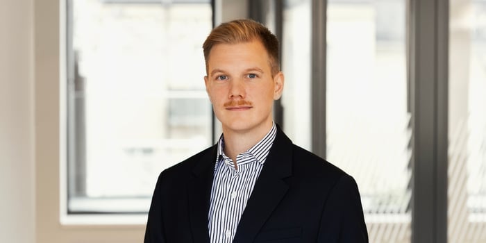 Pelle Ahlin Olofsson, Akavia